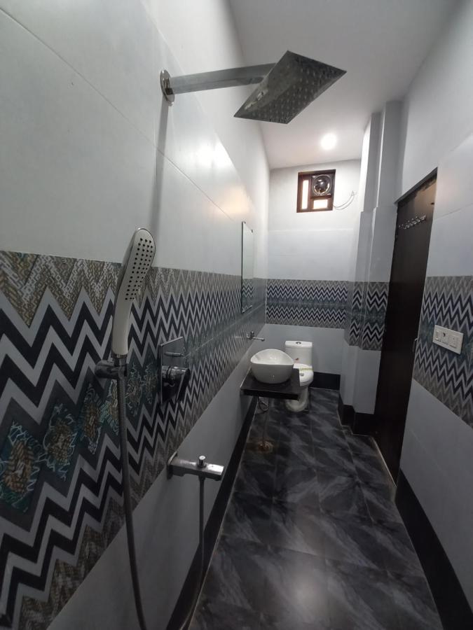 Hotel Banke Bihari Haridwār Екстериор снимка