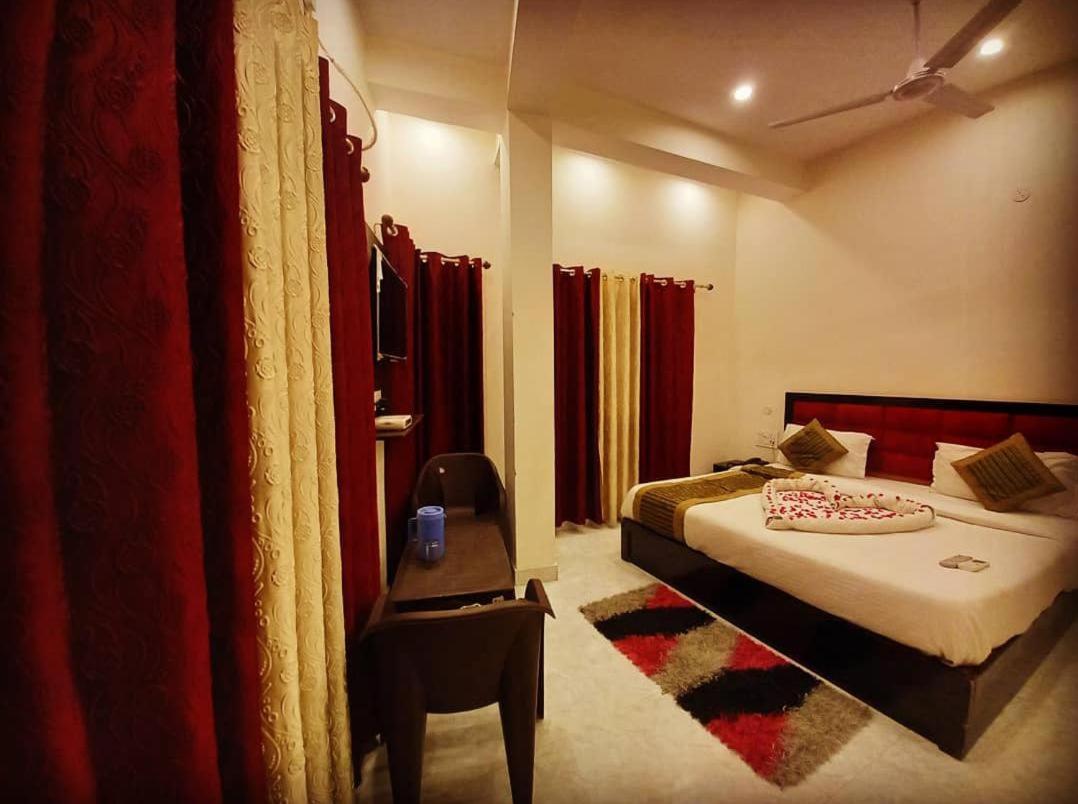 Hotel Banke Bihari Haridwār Екстериор снимка